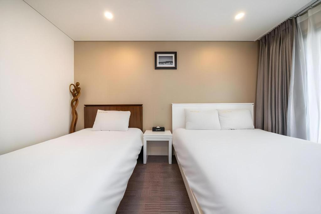 Sea View Hotel Чеджу Екстериор снимка