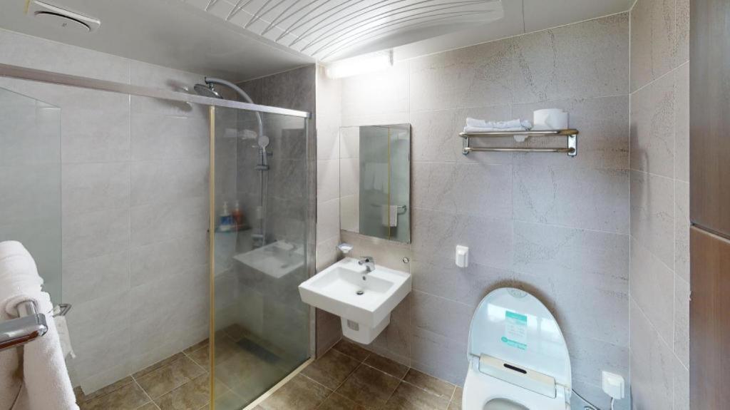 Sea View Hotel Чеджу Екстериор снимка