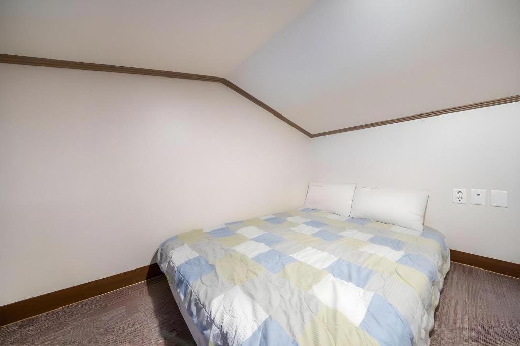 Sea View Hotel Чеджу Екстериор снимка