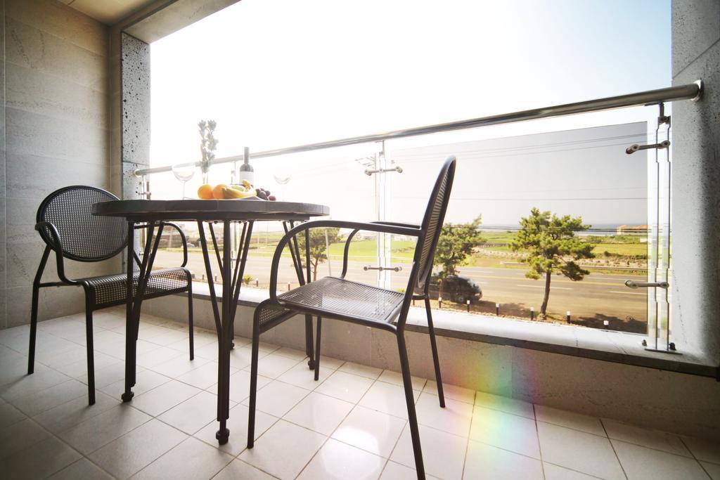 Sea View Hotel Чеджу Стая снимка
